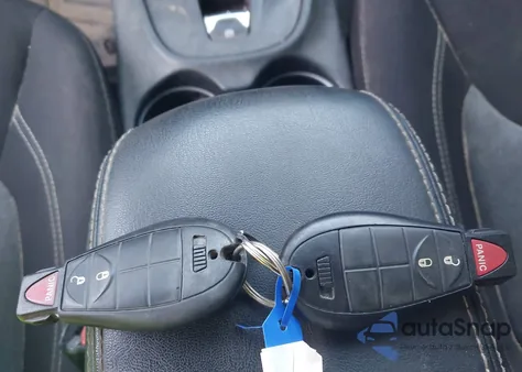 2015 Jeep Cherokee Sport из США, поврежденный, VIN 1C4PJMAB7FW682805